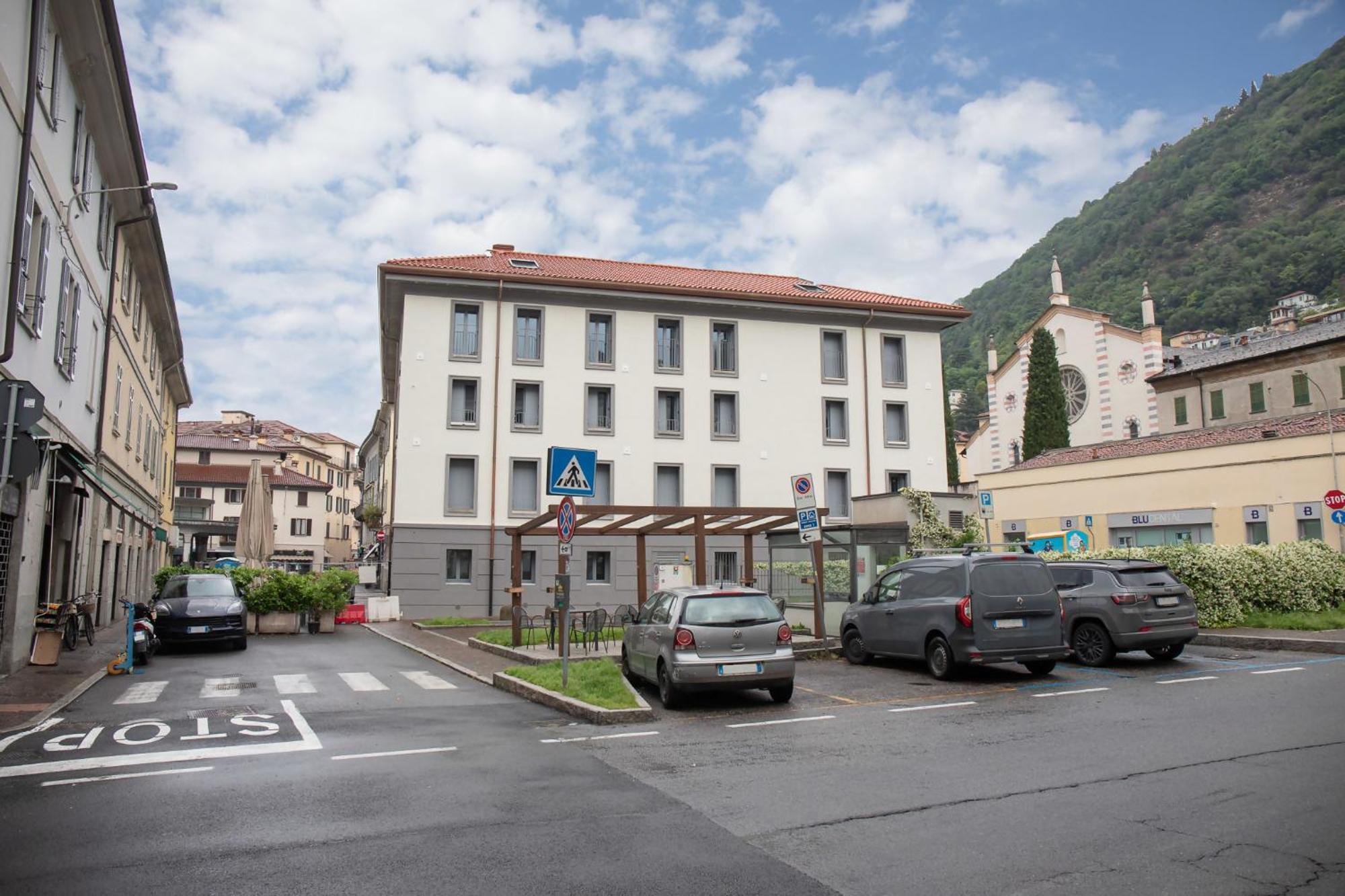 Amendola City View Apartments Suite Romantica Côme Extérieur photo
