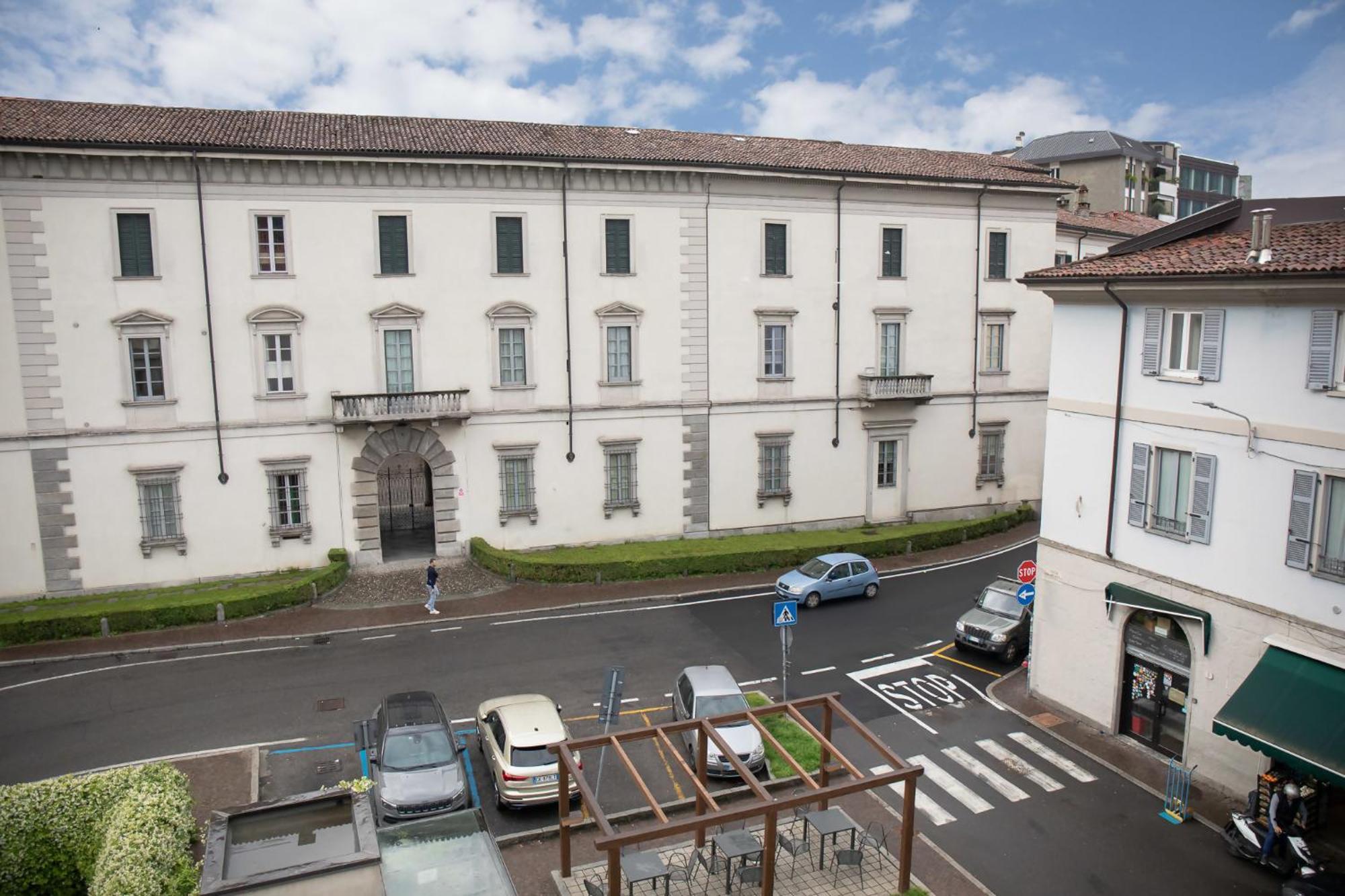 Amendola City View Apartments Suite Romantica Côme Extérieur photo